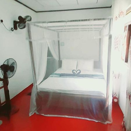 Bamboo Home Stay Hiriketiya Діквелла Екстер'єр фото