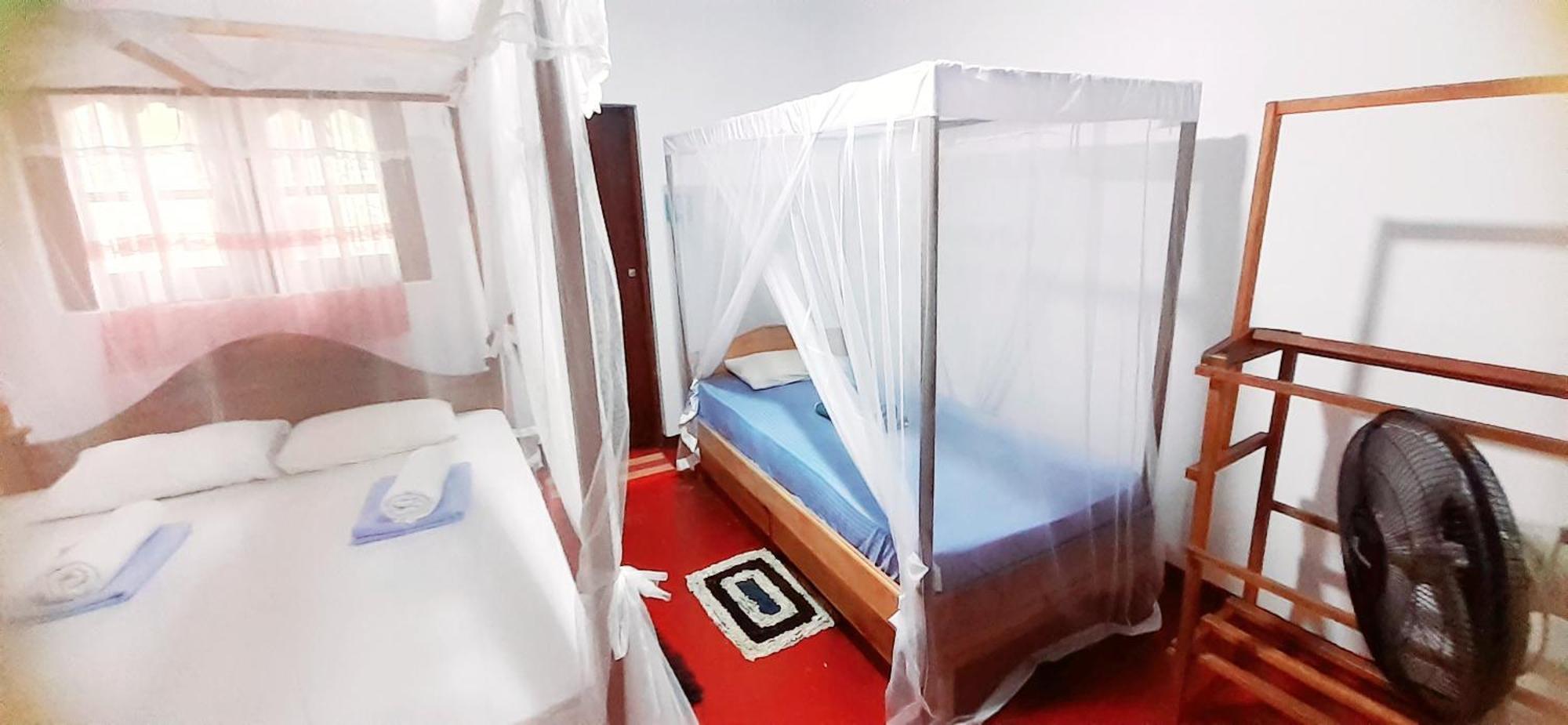 Bamboo Home Stay Hiriketiya Діквелла Екстер'єр фото